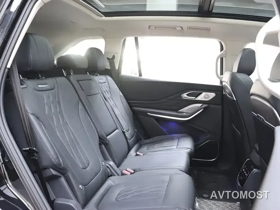 Hongqi HS7 PHEV 2024 2.0T PHEV AWD Qichang Edition 7-seater — фото 13