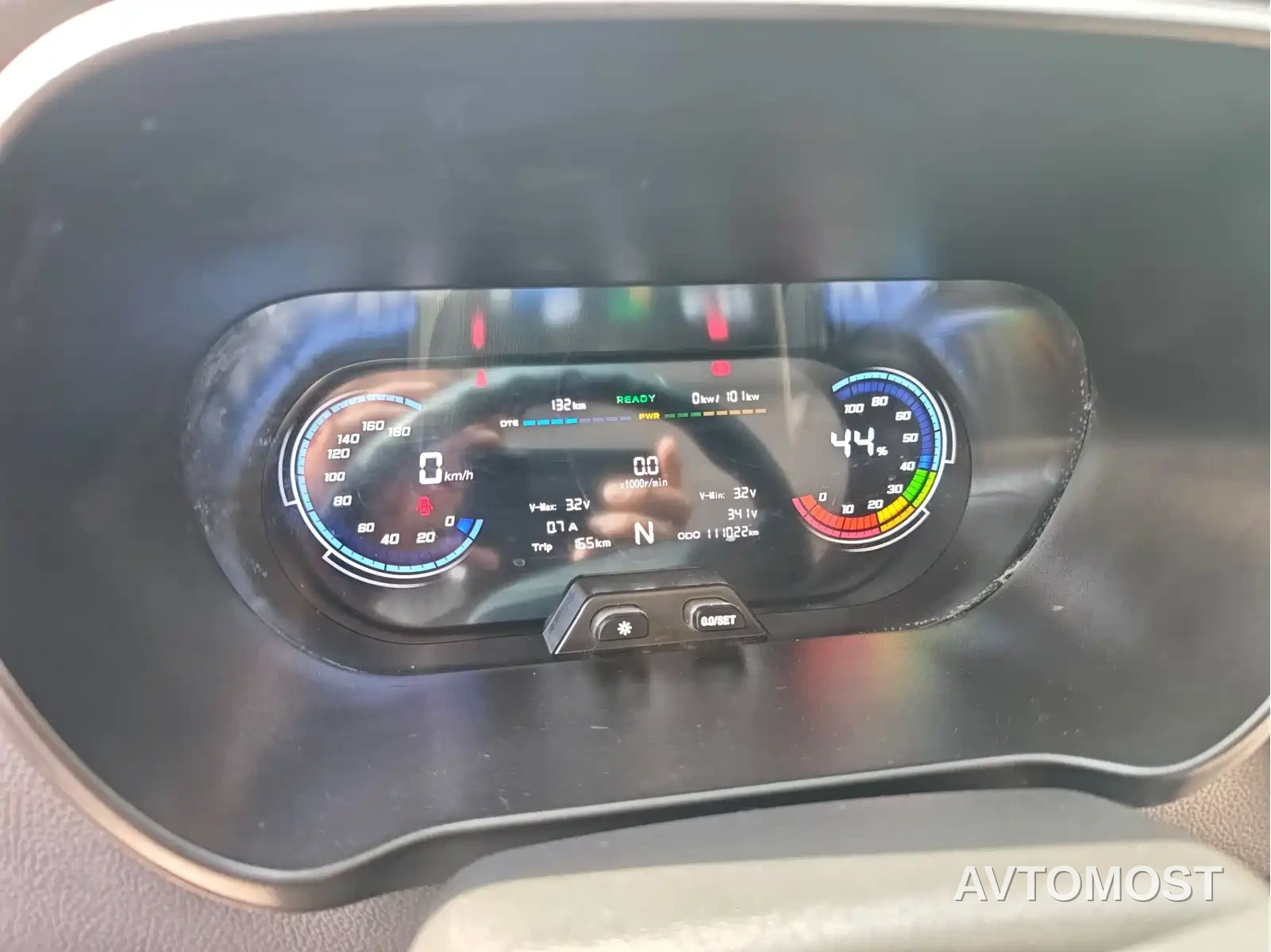 Changan Ruixing EM60 2025 Passenger Version Comfort 6-Seater 300km with Opposing Doors — фото 7