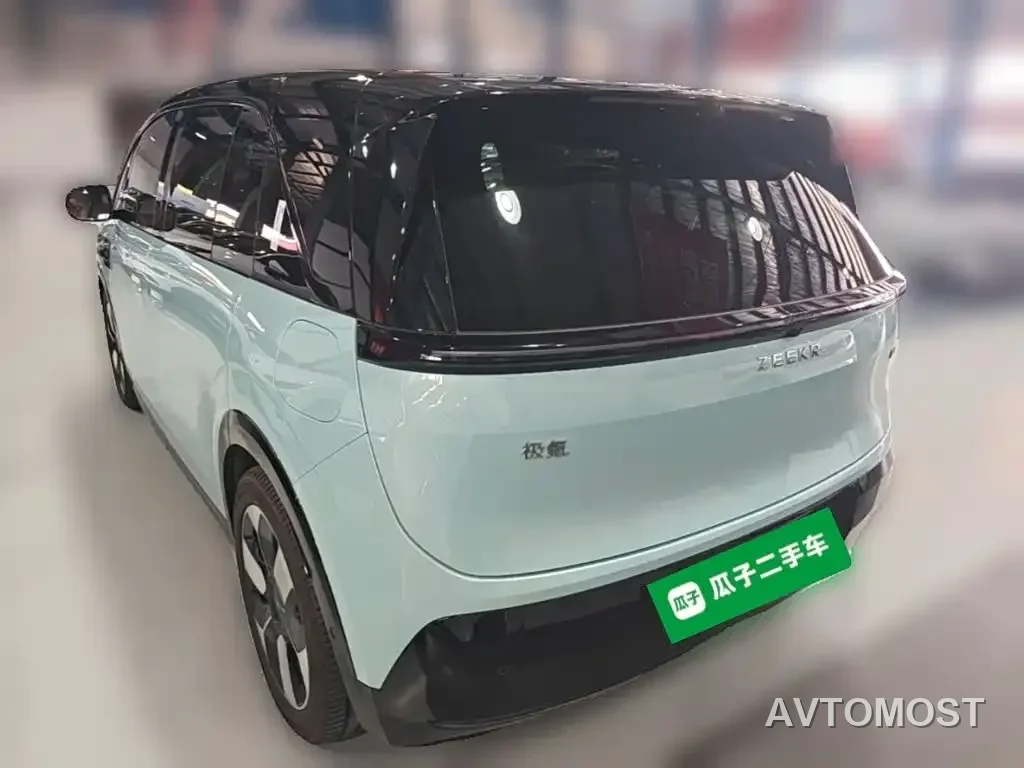Zeekr MIX 2025 Smart Driving Edition — фото 9