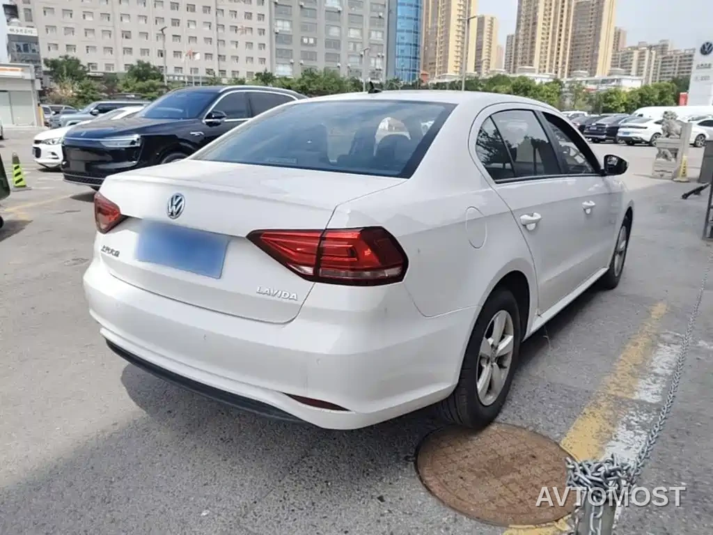 Volkswagen Lavida 2019 Lavida Start 1.5L Auto Trend (China VI) — фото 6