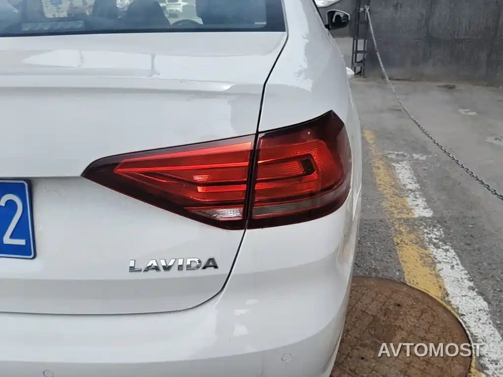Volkswagen Lavida 2019 Lavida Start 1.5L Auto Trend (China VI) — фото 7