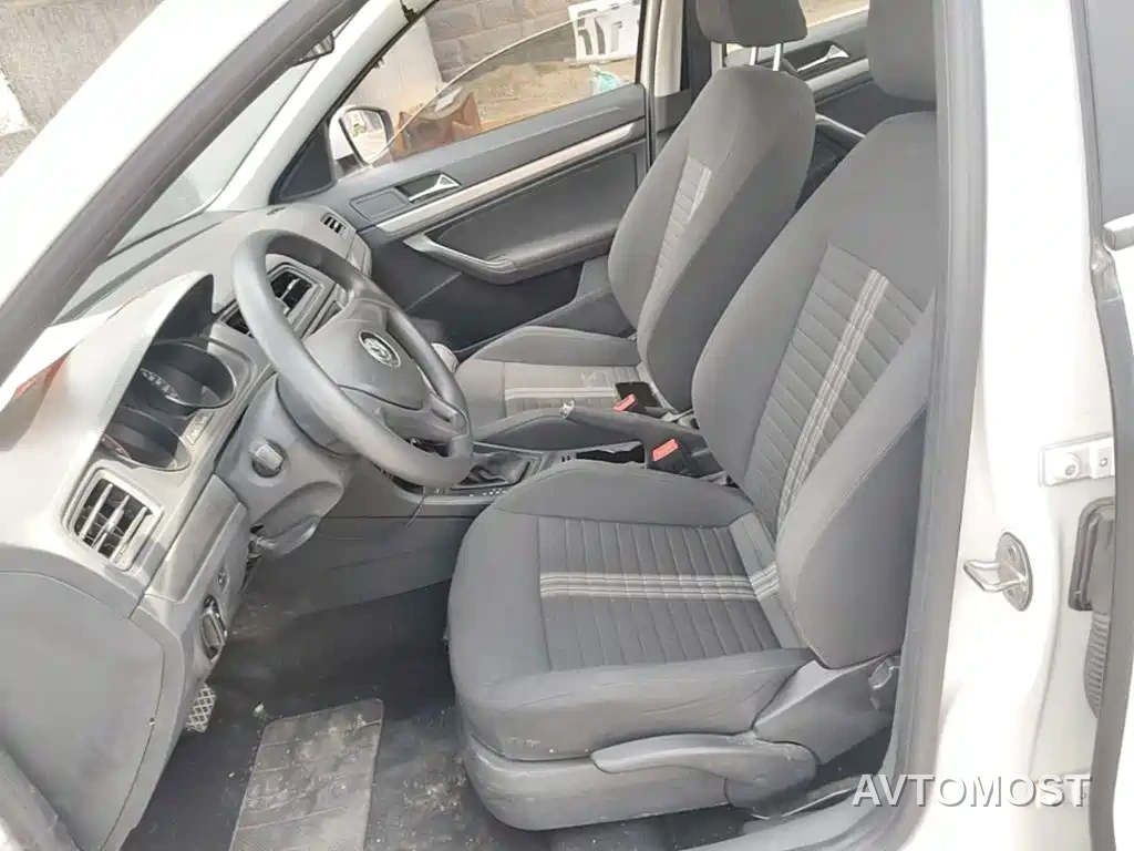 Volkswagen Lavida 2019 Lavida Start 1.5L Auto Trend (China VI) — фото 14