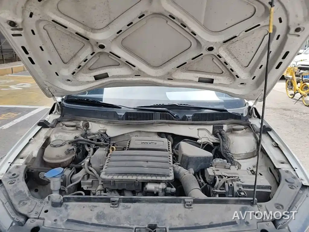Volkswagen Lavida 2019 Lavida Start 1.5L Auto Trend (China VI) — фото 18