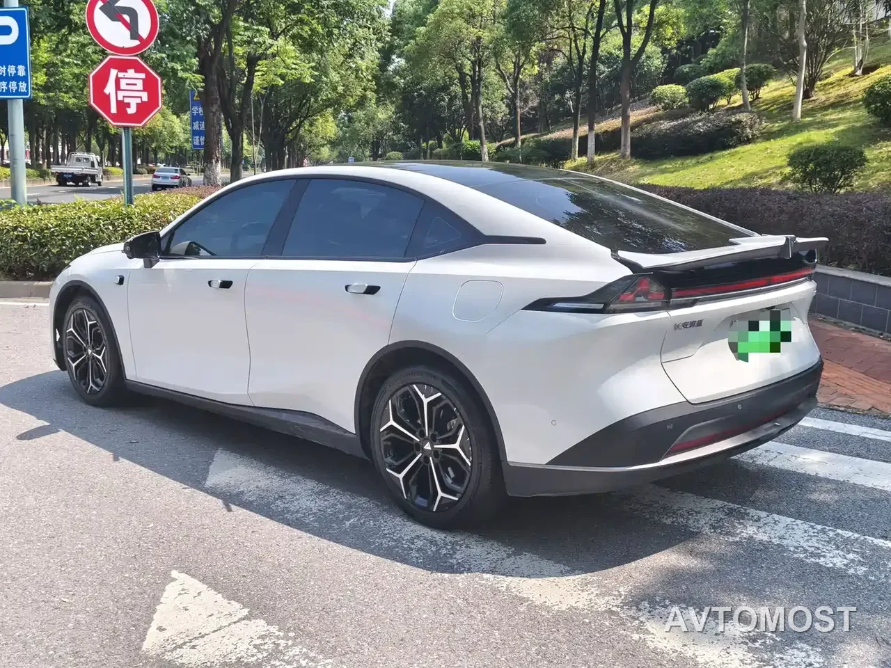 Deepal Shenlan L07 2024 230Max Qiankun Intelligent Driving ADS SE Extended Range — фото 7