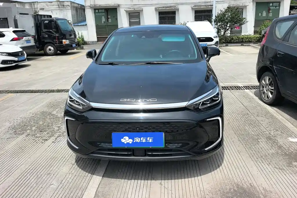 BAIC Beijing EU5 PLUS 2021 R500 Premium Edition — фото 2