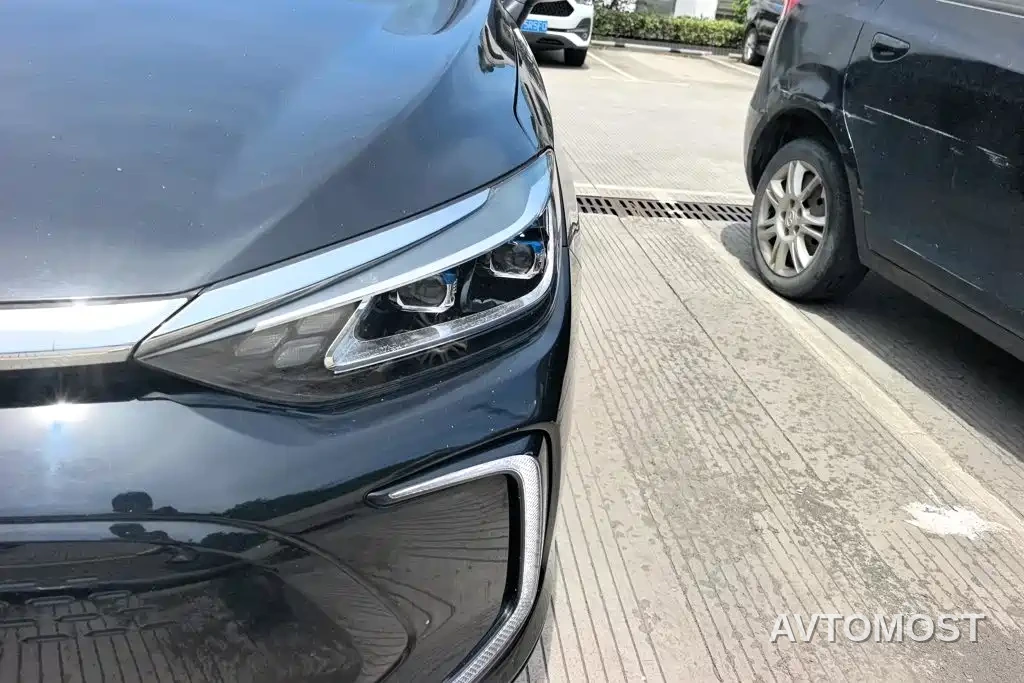 BAIC Beijing EU5 PLUS 2021 R500 Premium Edition — фото 5