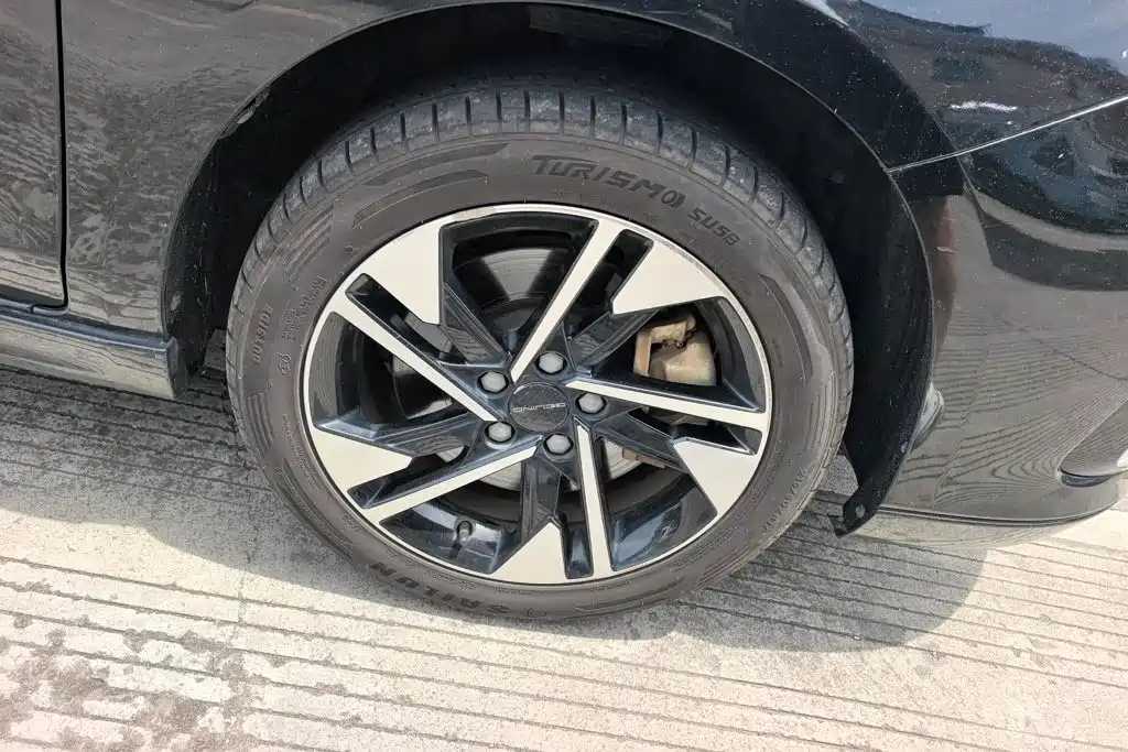BAIC Beijing EU5 PLUS 2021 R500 Premium Edition — фото 6