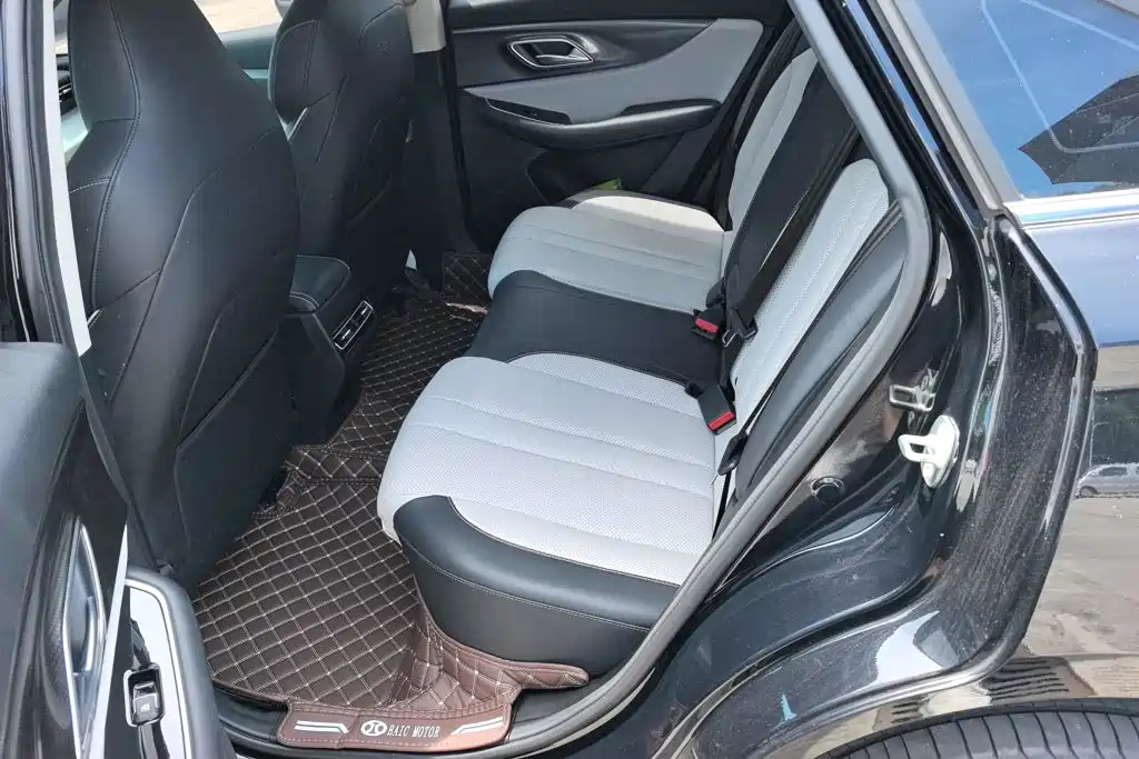 BAIC Beijing EU5 PLUS 2021 R500 Premium Edition — фото 11