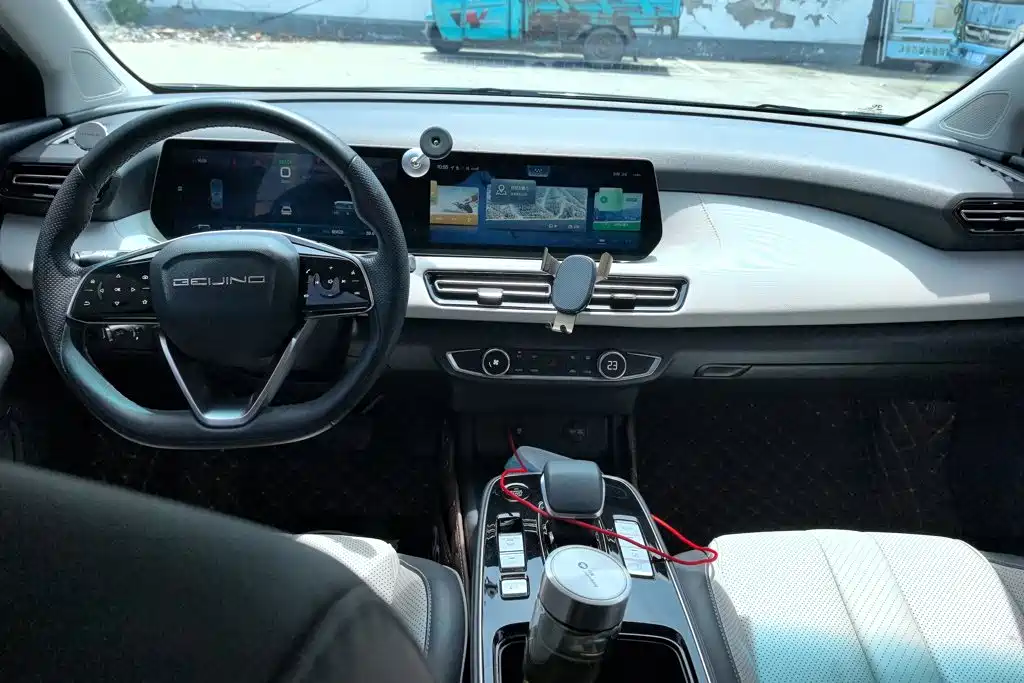BAIC Beijing EU5 PLUS 2021 R500 Premium Edition — фото 12