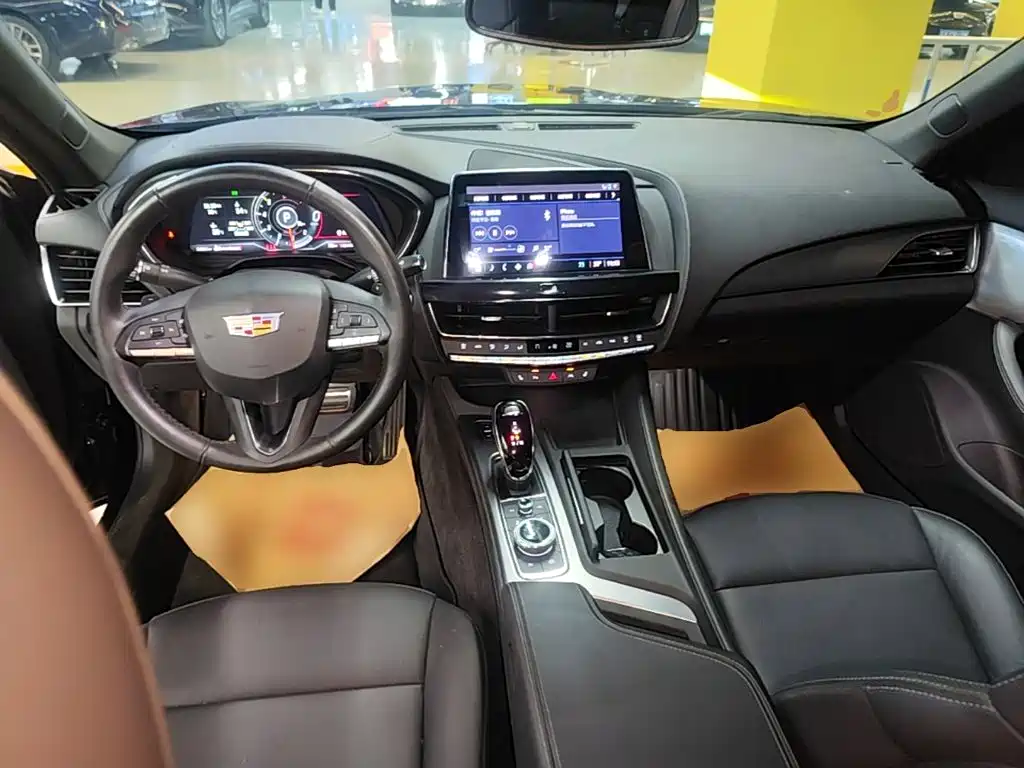 Cadillac CT5 2023 28T Prestige Style — фото 10