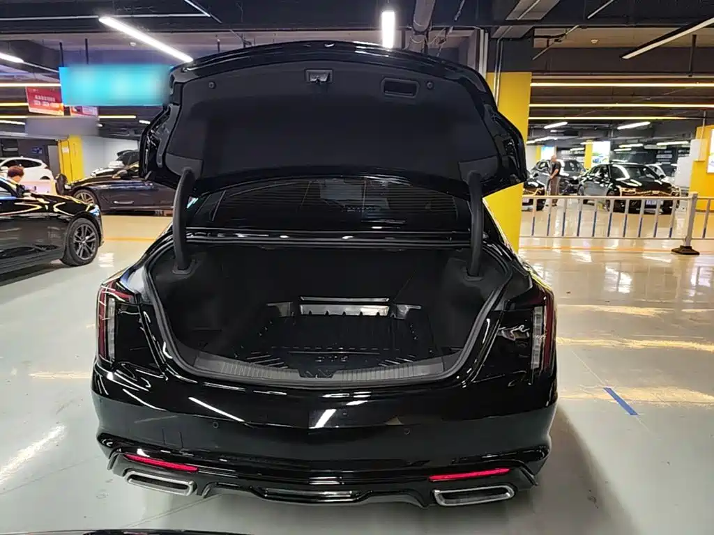 Cadillac CT5 2023 28T Prestige Style — фото 19