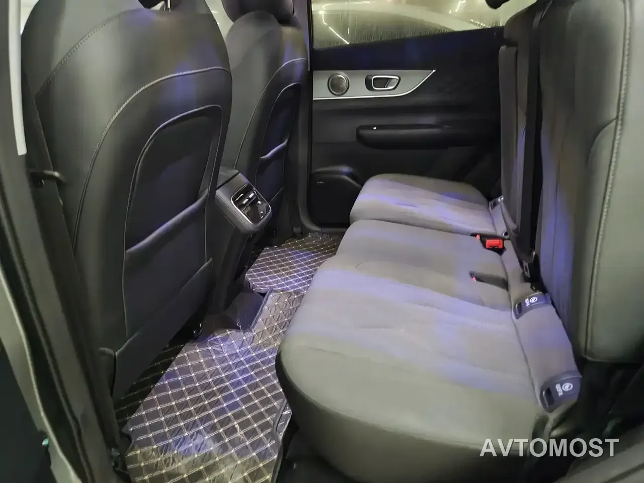 Chery Fengyun T8 2025 Model 1.5T 130km Comfort 7-Seater — фото 8