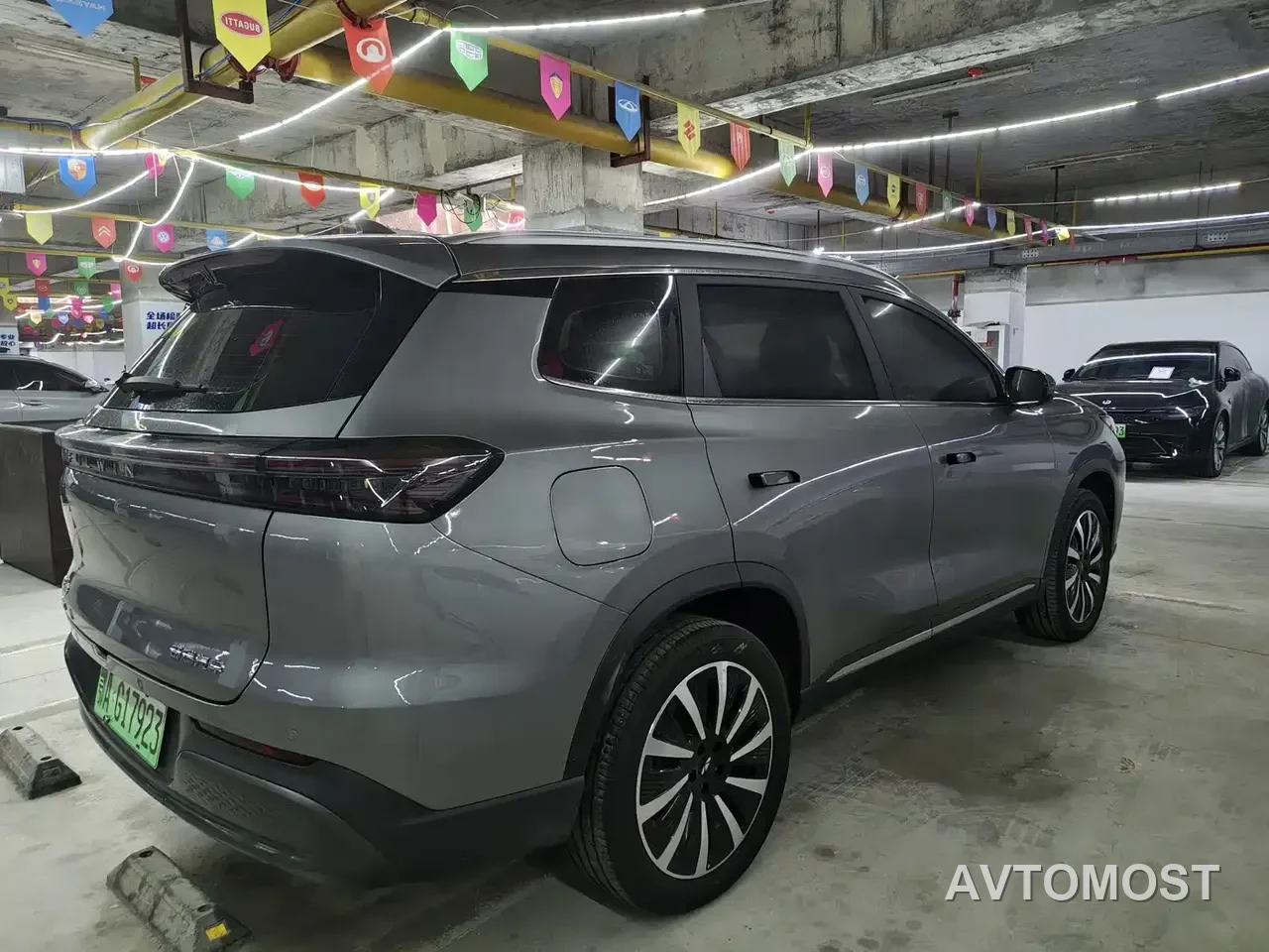 Chery Fengyun T8 2025 Model 1.5T 130km Comfort 7-Seater — фото 11