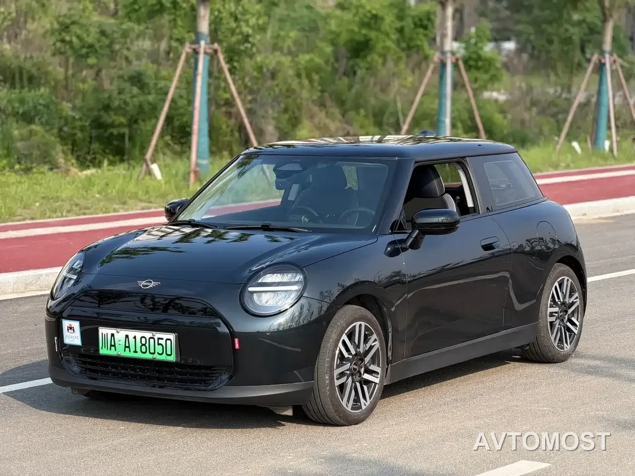 MINI Electric MINI COOPER 2025 Model 456km COOPER E Classic — фото 1