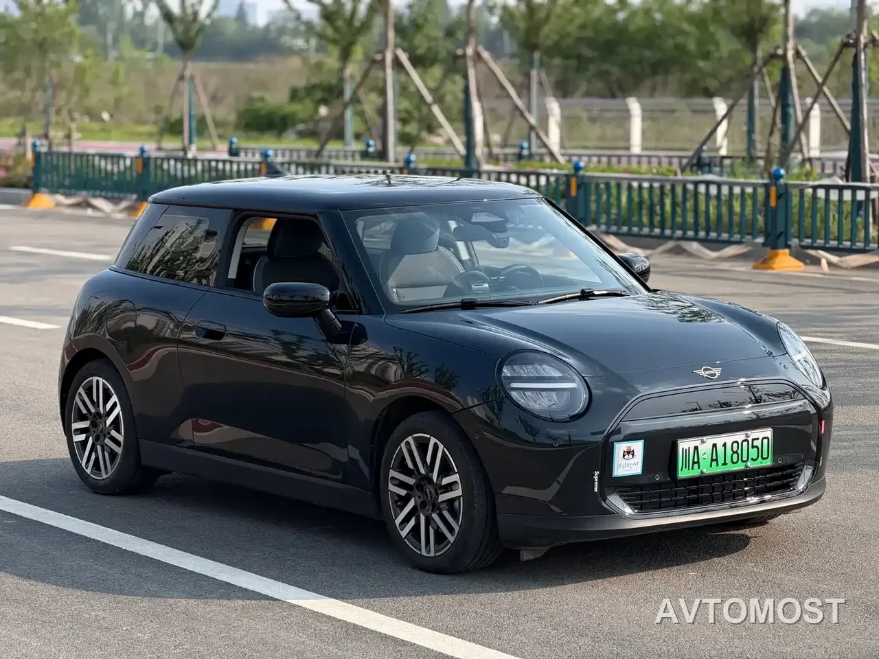 MINI Electric MINI COOPER 2025 Model 456km COOPER E Classic — фото 2
