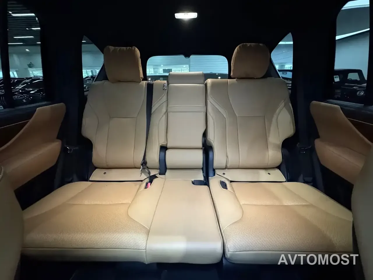 Lexus LX 2025 700h Boundary Edition — фото 12