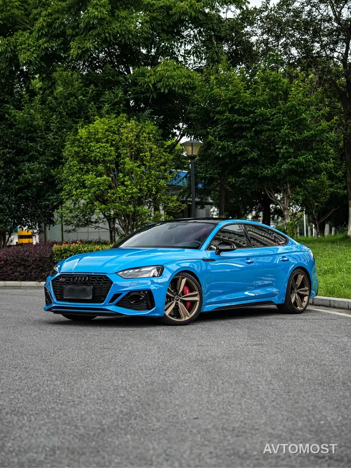 Audi RS 5 2021 RS 5 2.9T Sportback Dark Gold Edition — фото 1