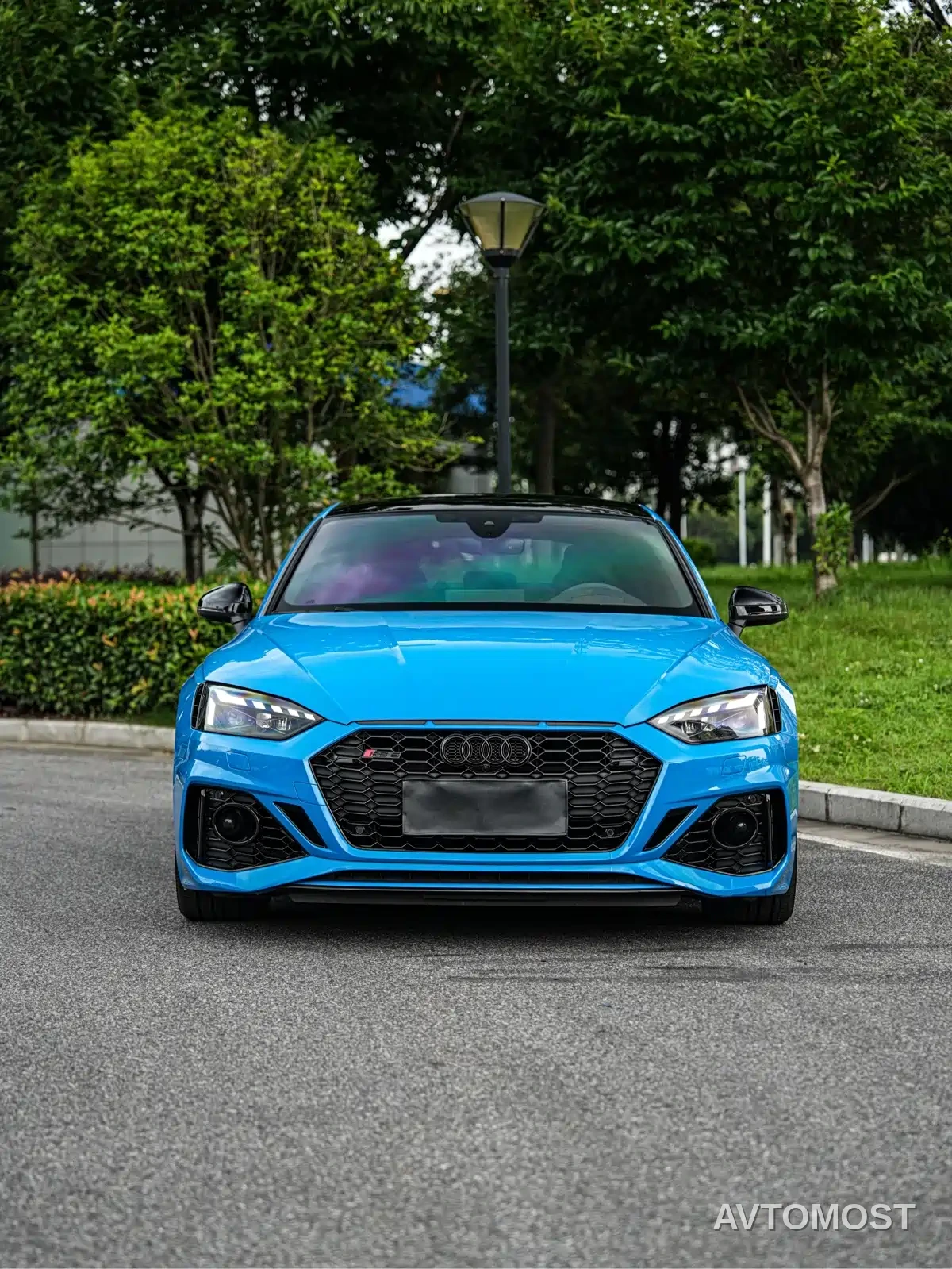 Audi RS 5 2021 RS 5 2.9T Sportback Dark Gold Edition — фото 2