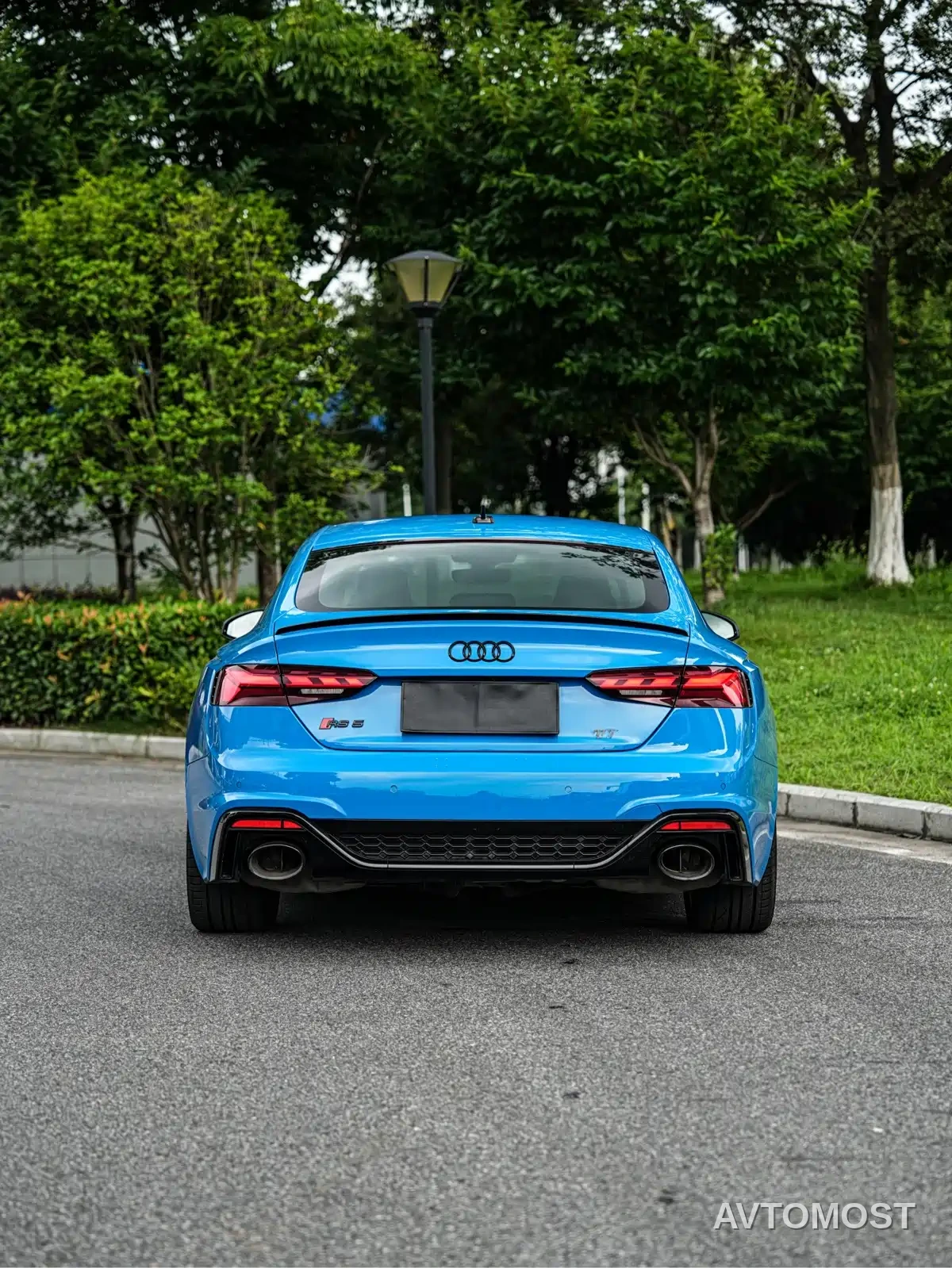 Audi RS 5 2021 RS 5 2.9T Sportback Dark Gold Edition — фото 5