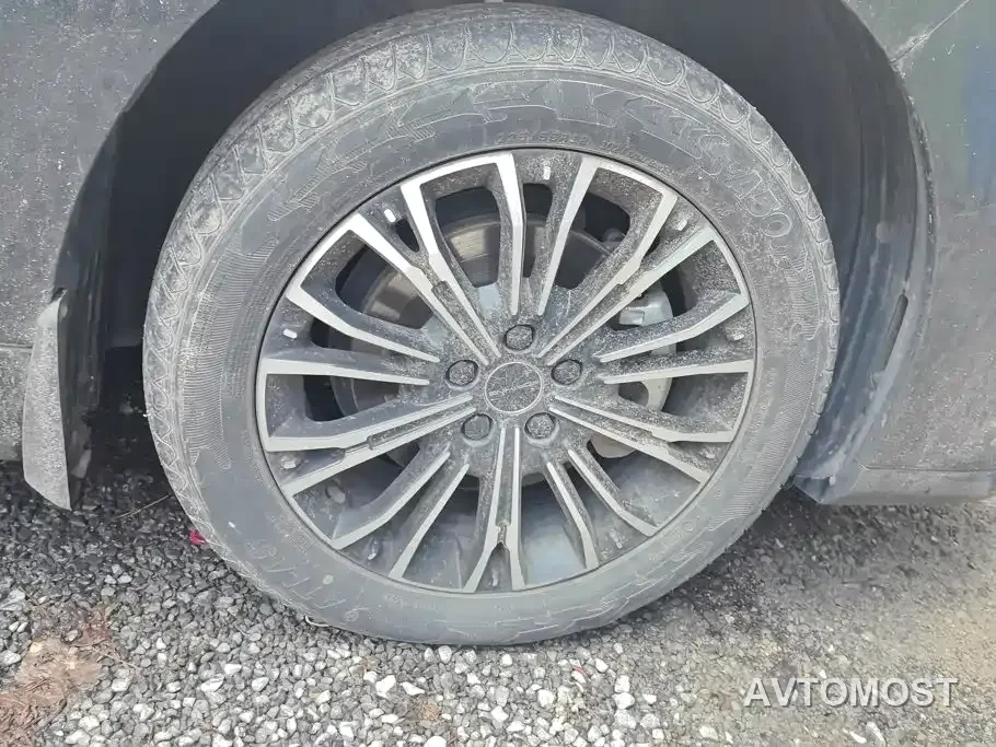 Dongfeng Fengxing Starlight V9 2024 1.5TD 200km Cloud Ladder Series Premium — фото 1