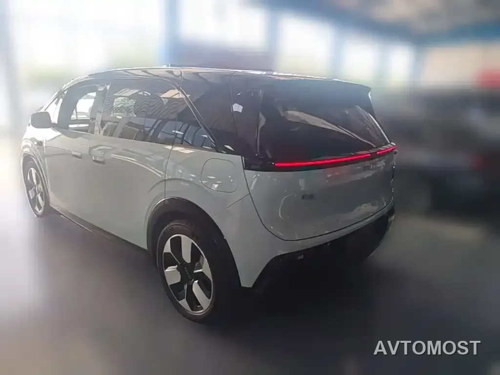 Zeekr MIX 2025 Smart Driving Edition — фото 16