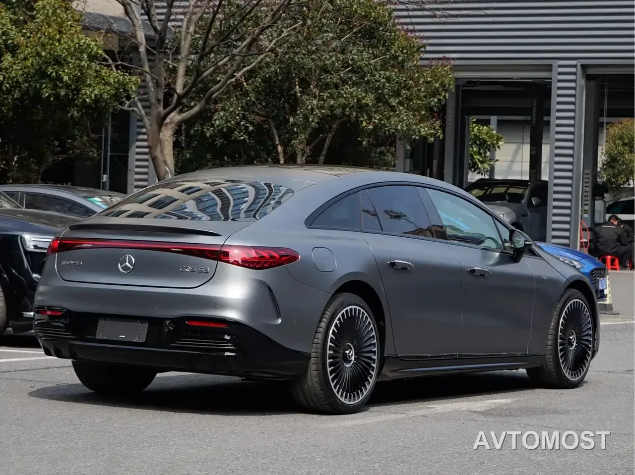 Mercedes-Benz EQS AMG 2022 AMG EQS 53 4MATIC+ — фото 5