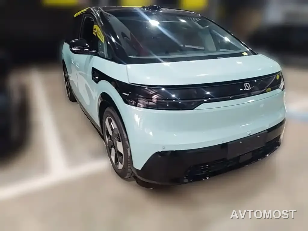 Zeekr MIX 2025 Smart Driving Edition — фото 7