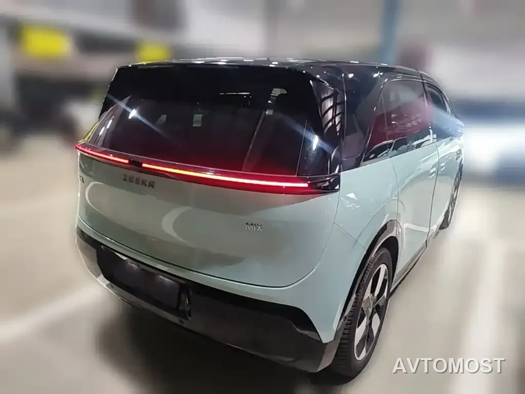 Zeekr MIX 2025 Smart Driving Edition — фото 12