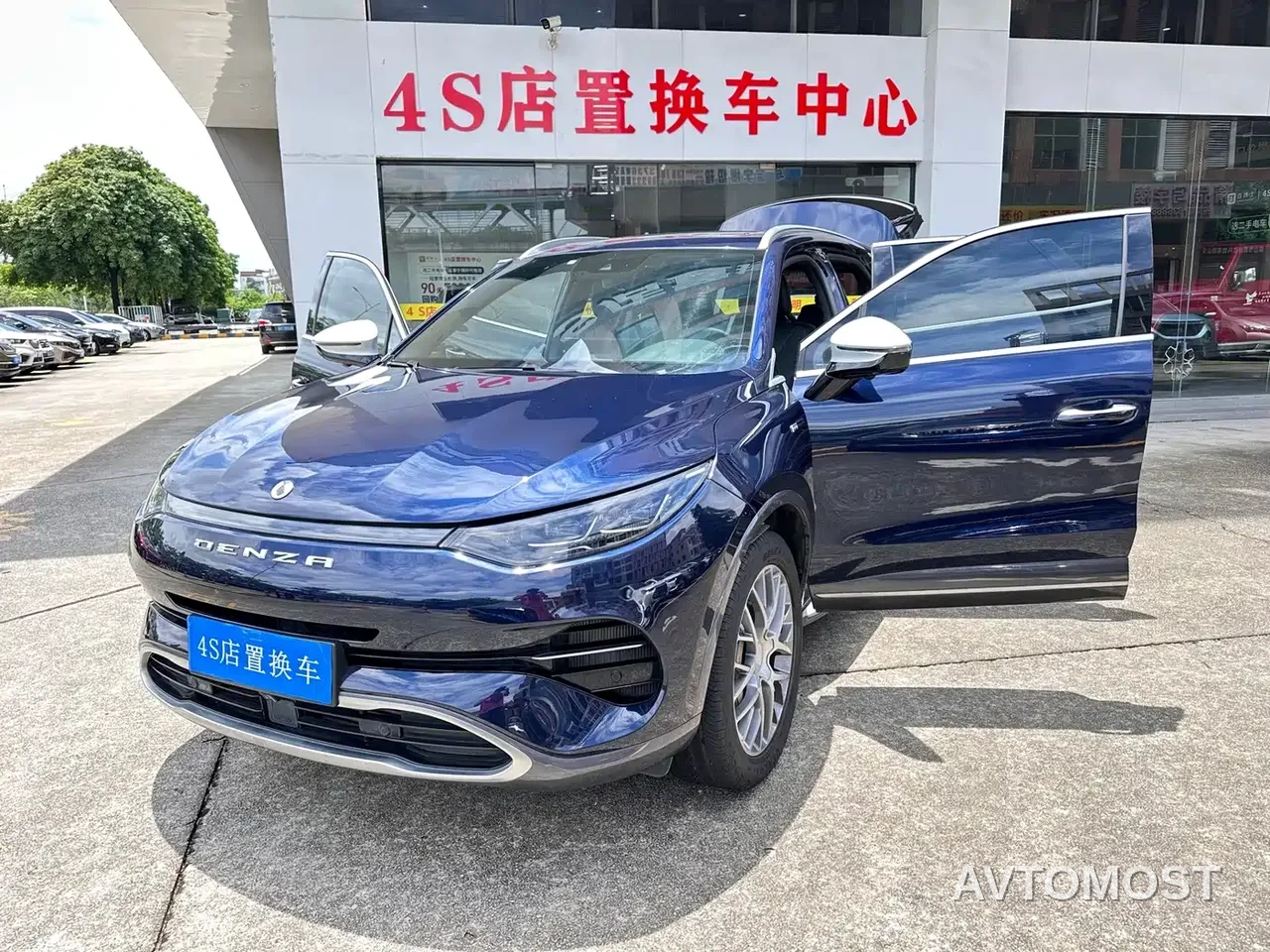 Denza X 2020 PHEV Classic Edition — фото 18
