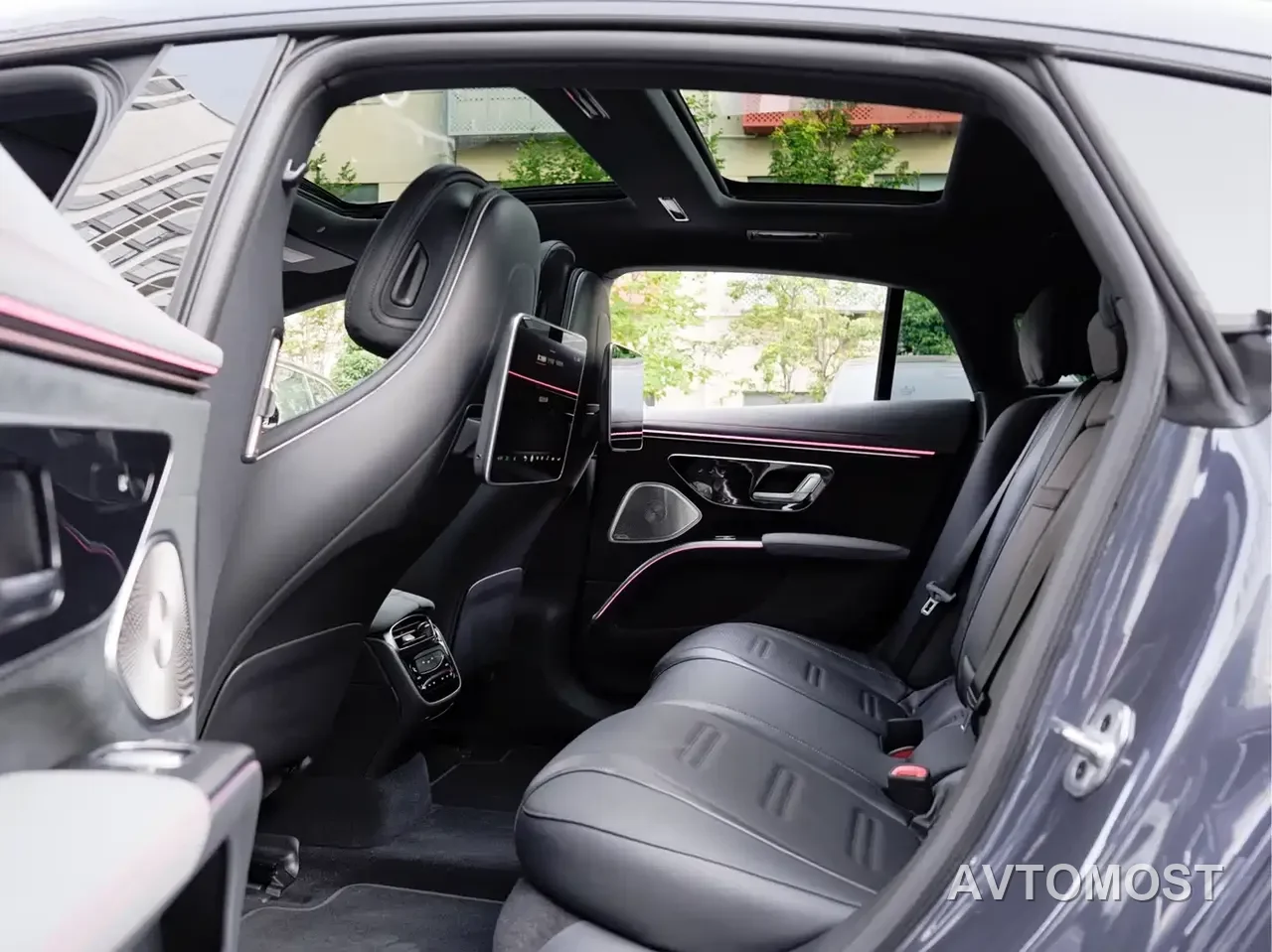 Mercedes-Benz EQS AMG 2022 AMG EQS 53 4MATIC+ — фото 12