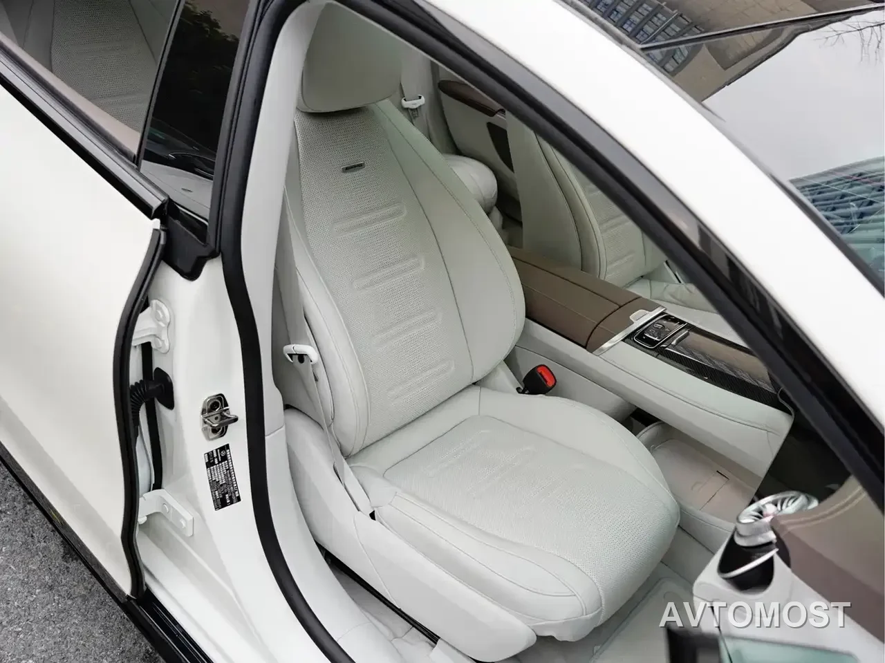 Mercedes-Benz EQS AMG 2022 AMG EQS 53 4MATIC+ — фото 17