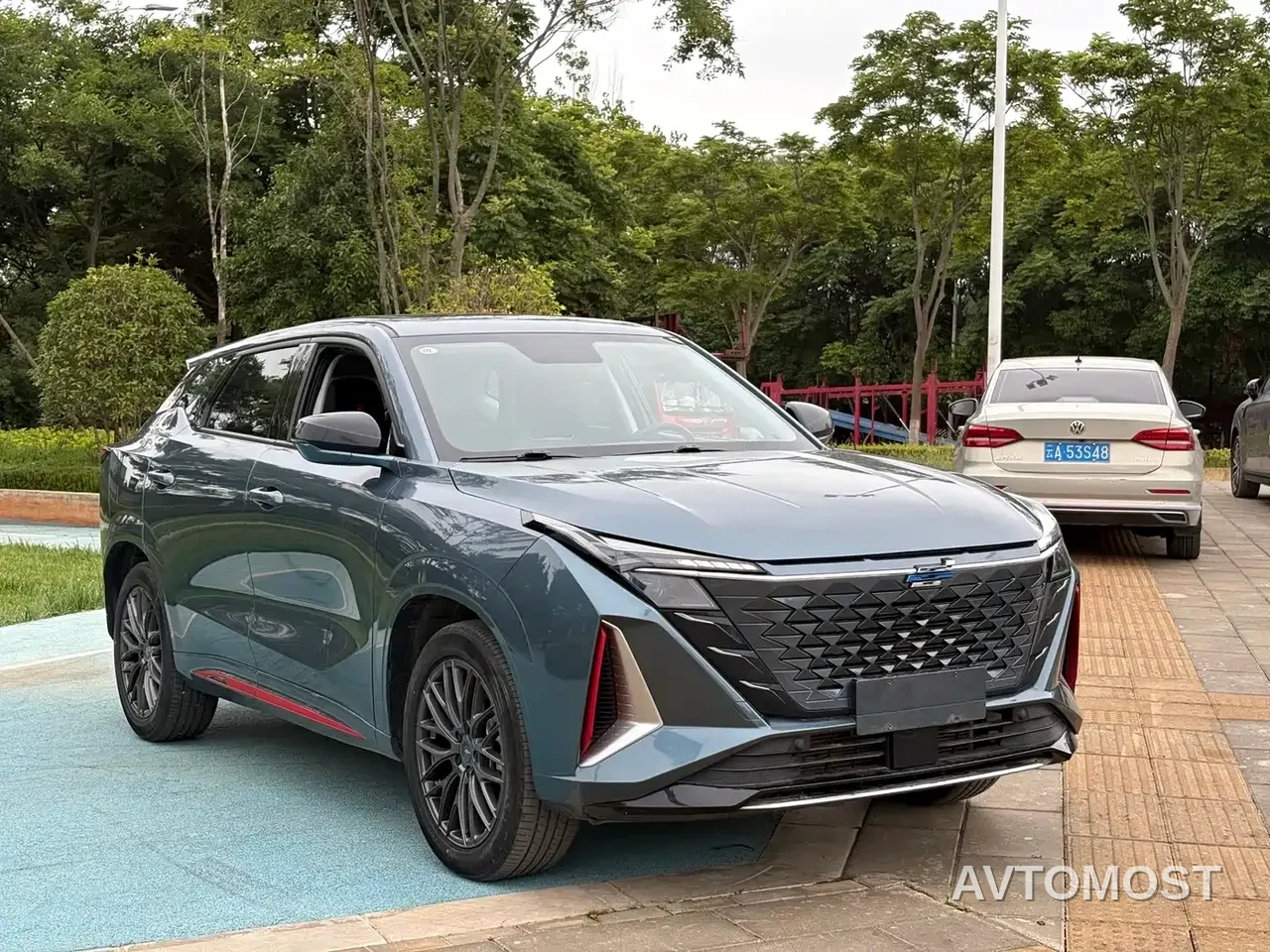 Changan Oshan Z6 2022 Blue Whale 1.5T DCT Intelligent Enjoyment — фото 3