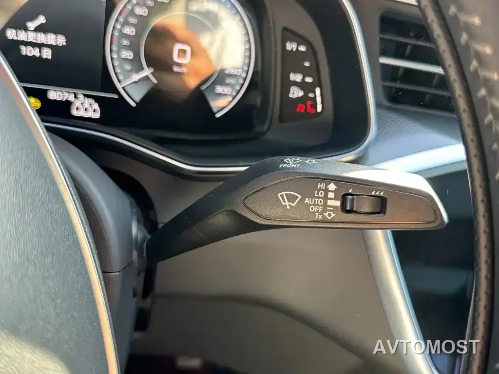 Audi A6L New Energy 2020 55 TFSI e quattro — фото 22