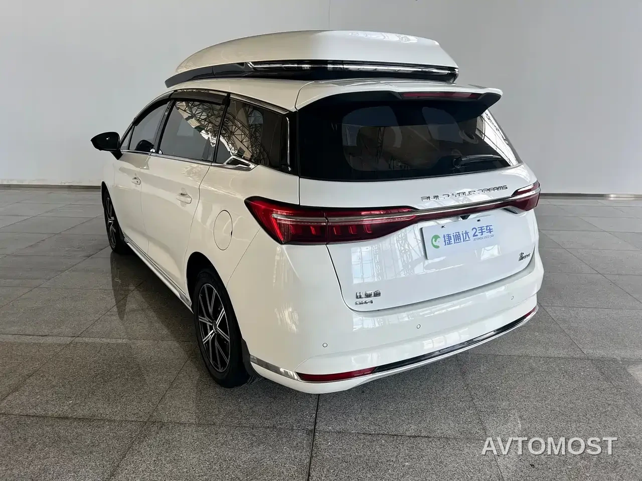 BYD Song MAX New Energy 2022 DM-i 105KM Executive Edition — фото 5