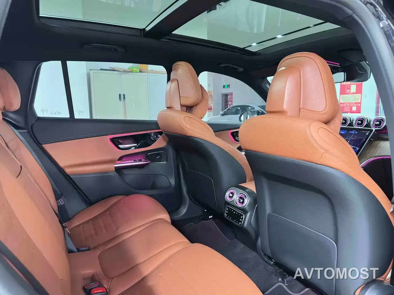 Mercedes-Benz GLC New Energy 2025 350 e L 4MATIC Collector's Edition — фото 19