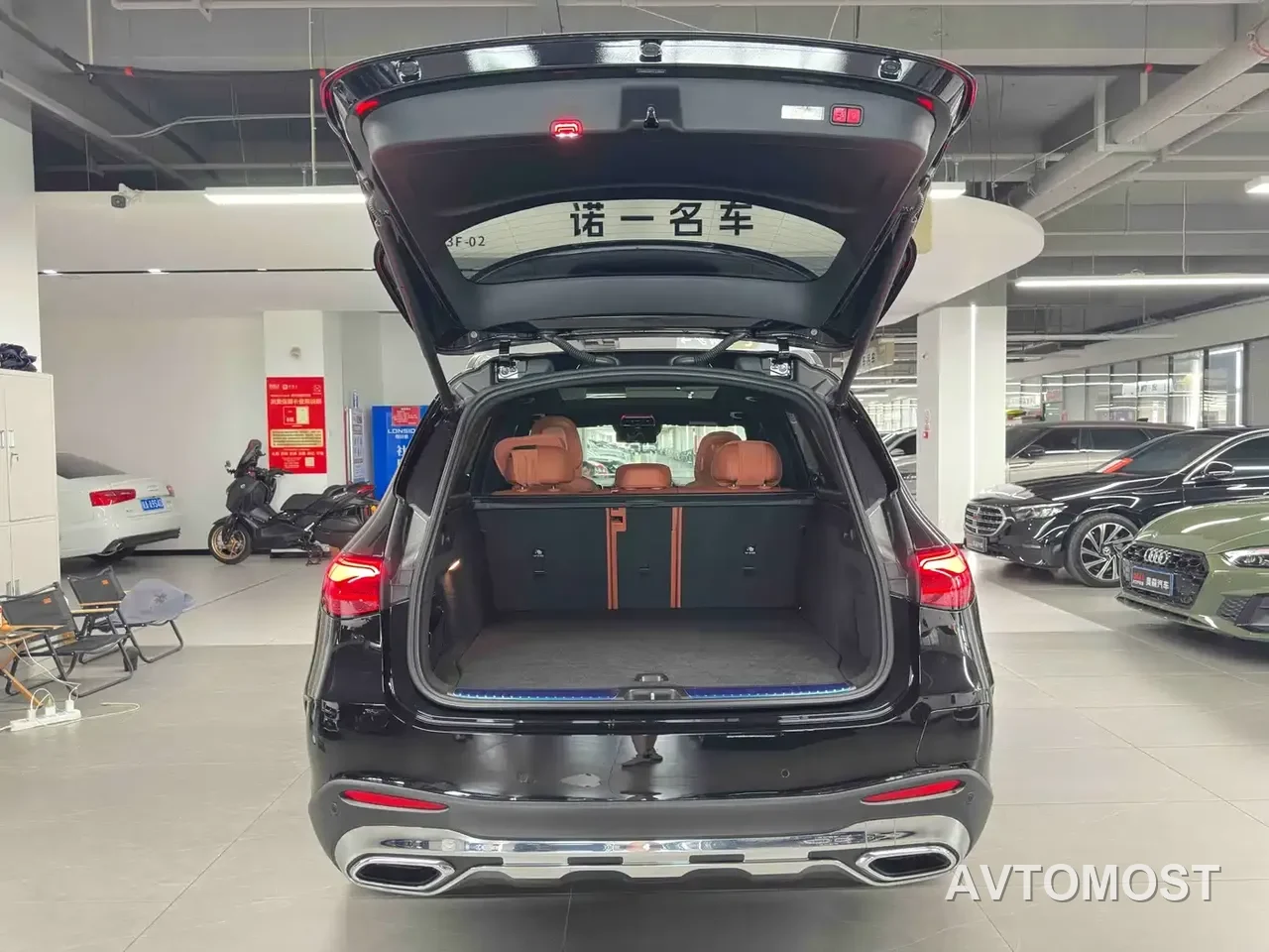 Mercedes-Benz GLC New Energy 2025 350 e L 4MATIC Collector's Edition — фото 22