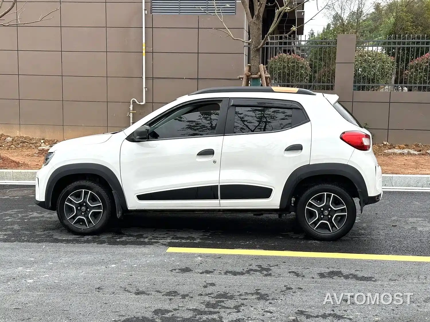 Dongfeng Nano EX1 2022 PRO Joy Comfort Edition — фото 5