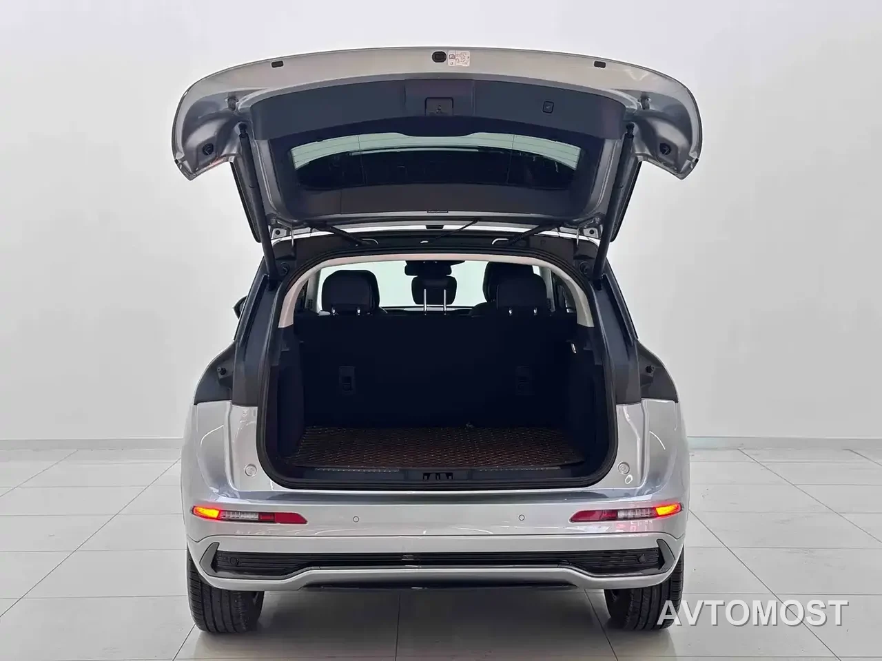 Lincoln Adventurer 2024 1.5T FWD Elegance Hybrid — фото 8