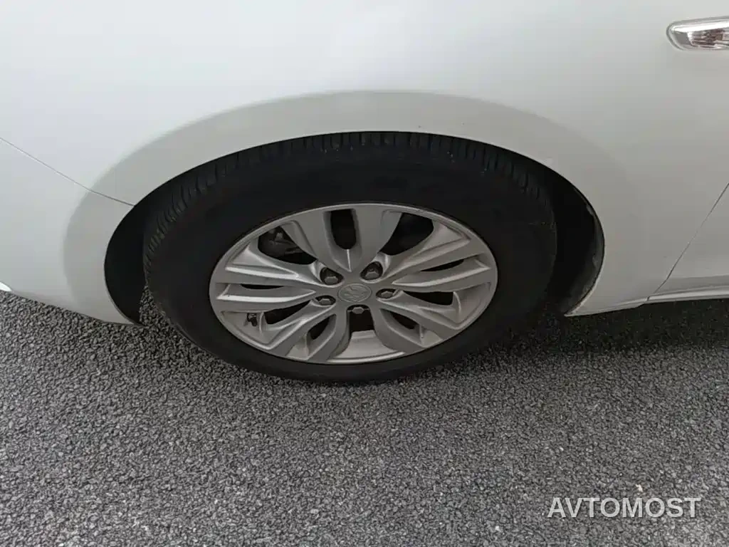 Buick Excelle 2021 Facelift Exemplar 1.5L Auto Elite — фото 23