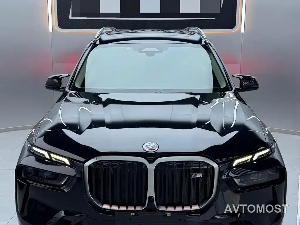 BMW X7 M60i 2023 xDrive M60i — фото 8