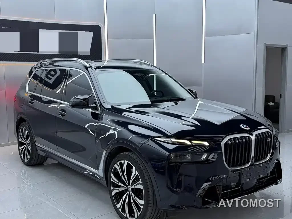 BMW X7 M60i 2023 xDrive M60i — фото 2
