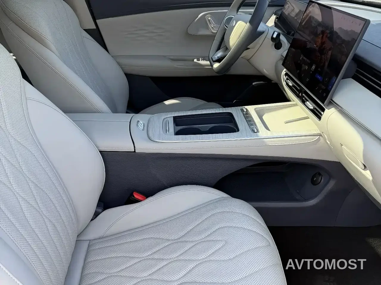 Chery Fengyun A8L 2025 1.5TGDI 145km Standard Type — фото 12