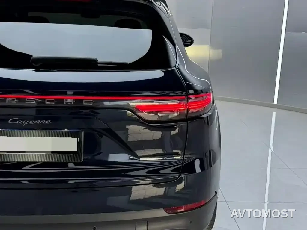 Porsche Cayenne 2023 Cayenne 3.0T Platinum Edition — фото 7