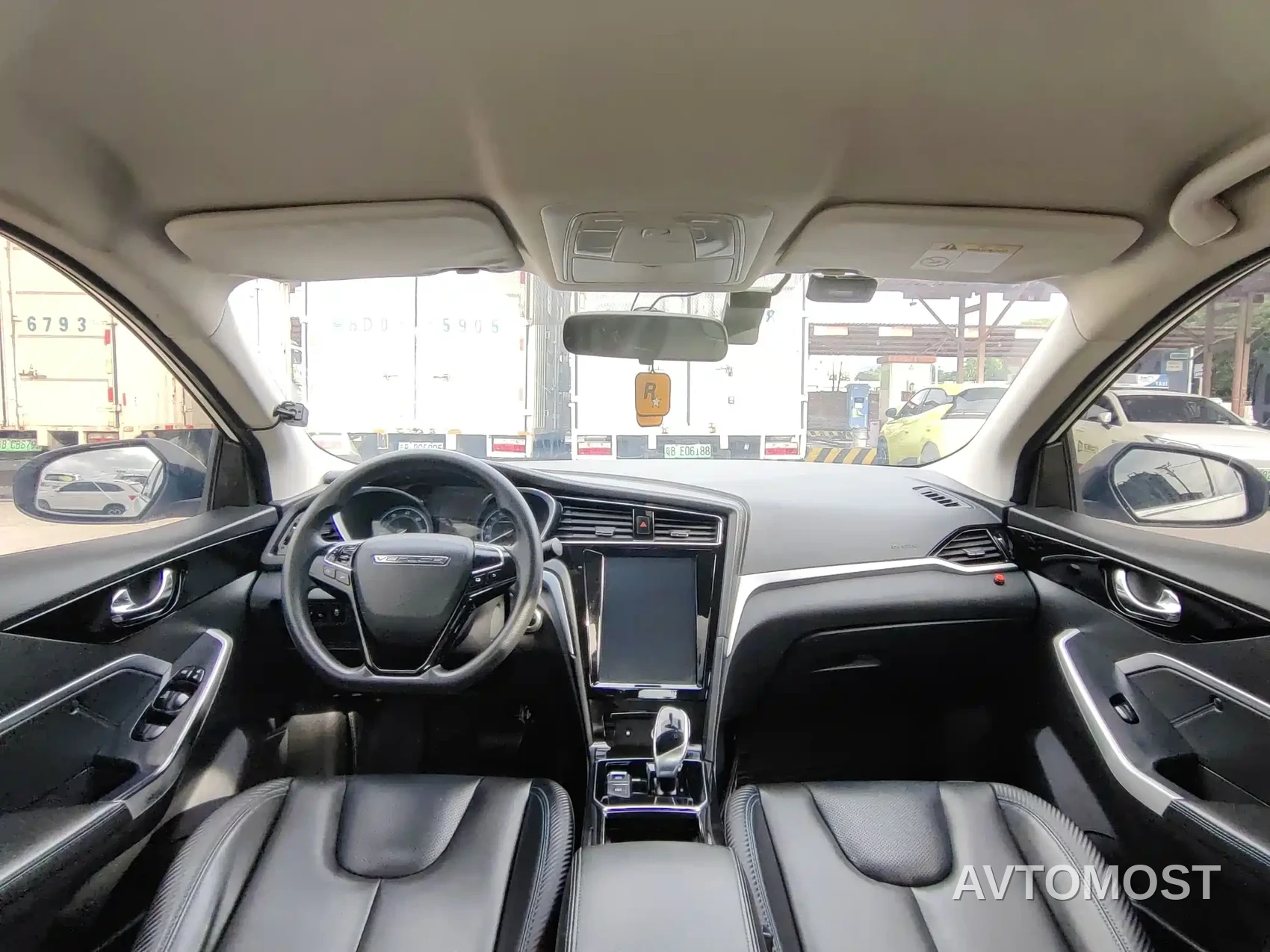 Venucia D60EV 2020 Standard Range Premium Edition — фото 14