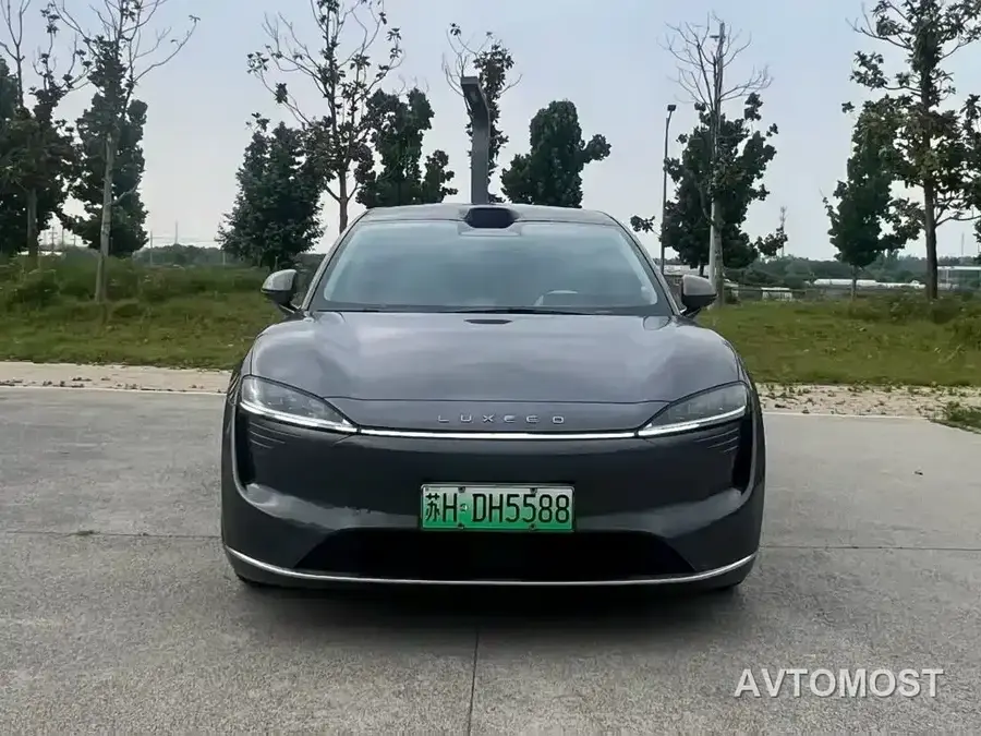 Zhijie Luxeed R7 2024 Pure Electric 667km Max