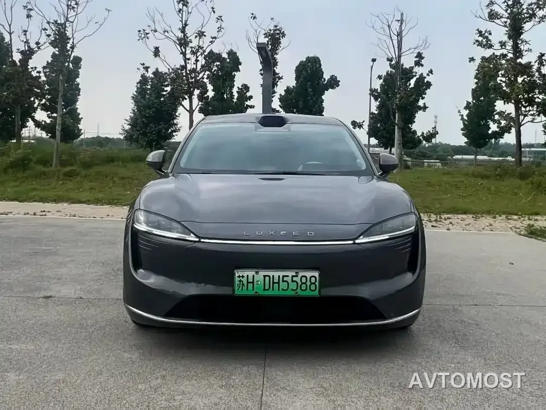 Zhijie Luxeed R7 2024 Pure Electric 667km Max — фото 1