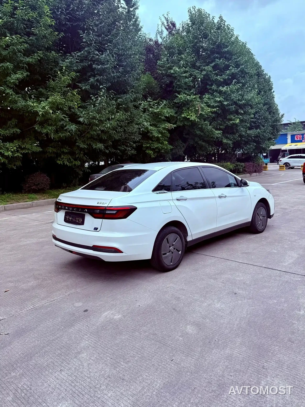Venucia D60EV 2023 PLUS Comfort RJ Type — фото 8