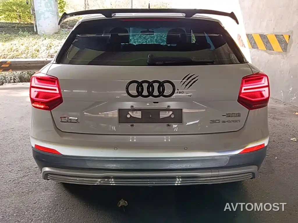 Audi Q2L e-tron 2019 Q2L e-tron Pure Electric Smart Enjoyment — фото 6