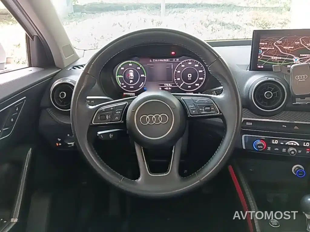 Audi Q2L e-tron 2019 Q2L e-tron Pure Electric Smart Enjoyment — фото 11