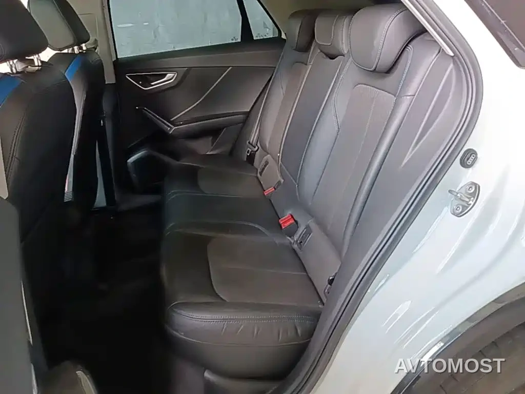 Audi Q2L e-tron 2019 Q2L e-tron Pure Electric Smart Enjoyment — фото 16